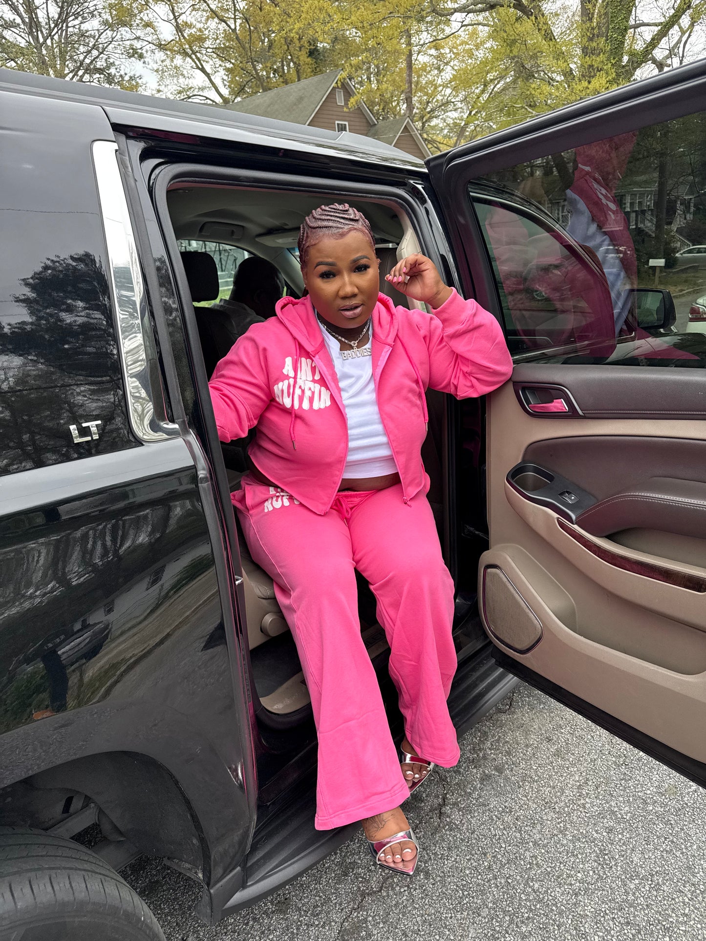 Pink white ain’t nuffin set